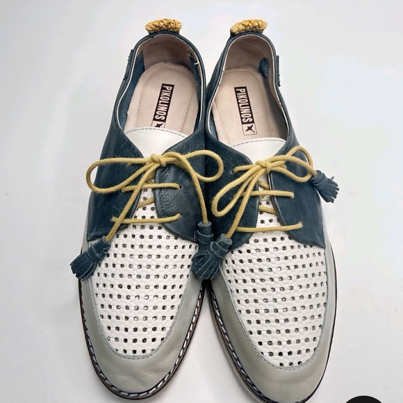 PIKOLINOS White and Blue Leather Oxfords - Picture 2 of 6